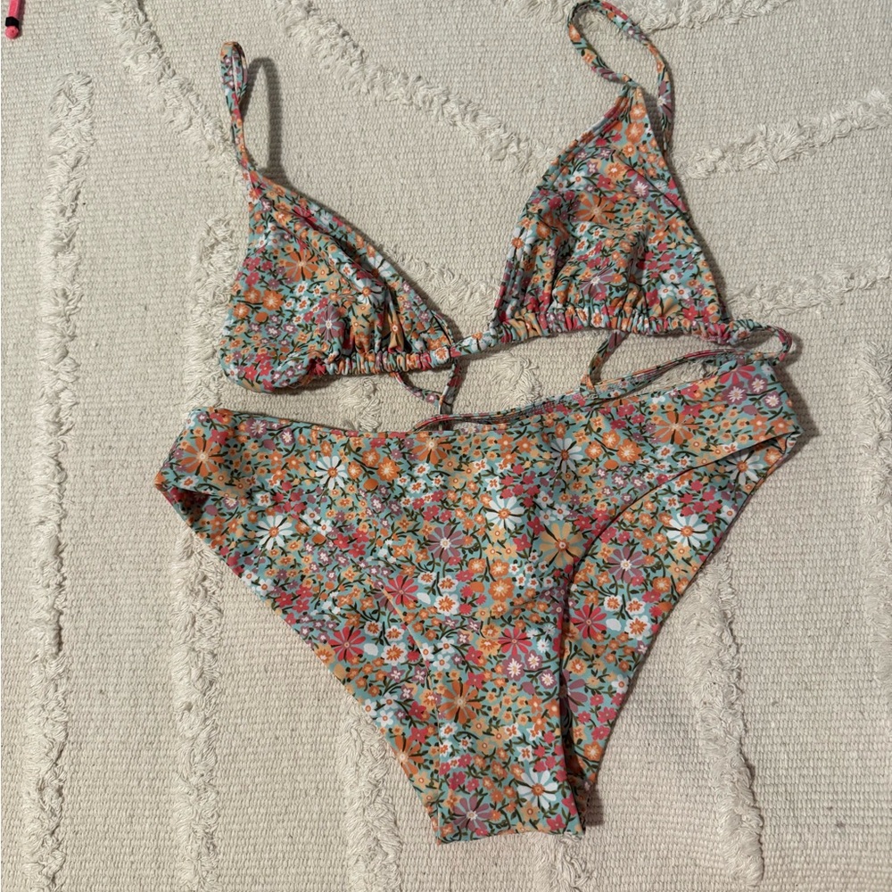 Kulani Kinis Floral Bikini - Multicolor
